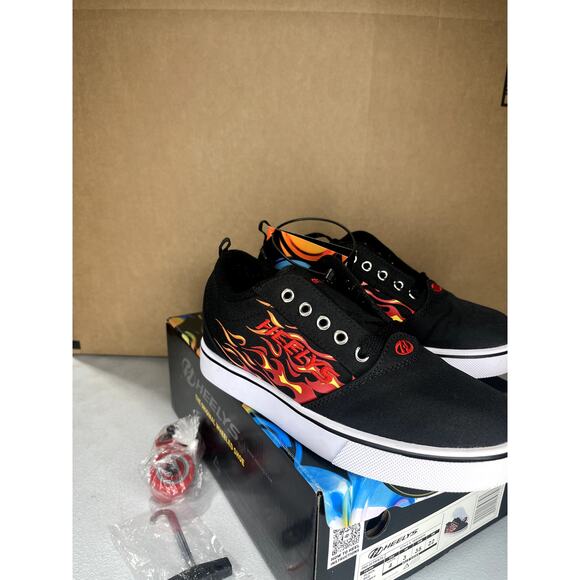 Heelys Hes10337h Youth 4 Black Red flames - Picture 5 of 6